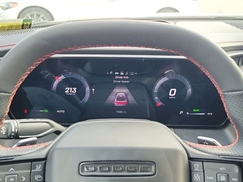 Used 2024 Dodge Charger Daytona R/T w/ Plus Group AWD/4WD image 19