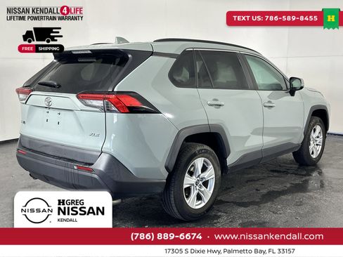 Used 2020 Toyota RAV4 XLE image 11