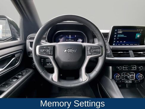 Used 2023 Chevrolet Tahoe Z71 w/ Luxury Package AWD/4WD image 11