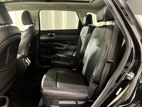 Used 2024 Kia Sorento SX image 26