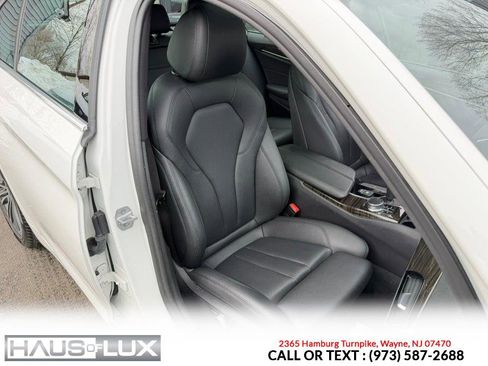 Used 2019 BMW 530i xDrive image 4