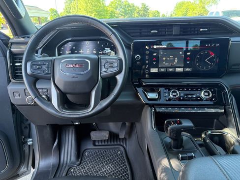 Certified 2023 GMC Sierra 1500 AT4 w/ AT4 Premium Package AWD/4WD image 46
