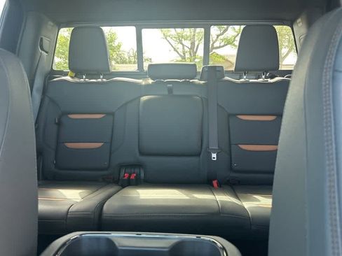New 2024 GMC Sierra 1500 AT4 w/ Technology Package image 27
