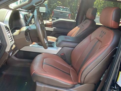Used 2021 Ford F250 King Ranch w/ King Ranch Ultimate Package AWD/4WD image 16