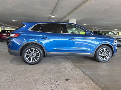 Used 2020 Lincoln Nautilus Reserve image 7