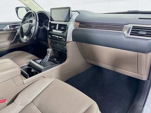 Used 2023 Lexus GX 460 Premium image 36