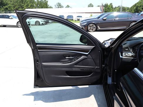 Used 2011 BMW 550i Sedan RWD image 28