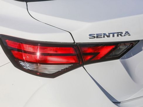 Certified 2025 Nissan Sentra S image 9