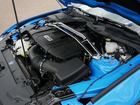 Used 2022 Ford Mustang GT Premium RWD image 36