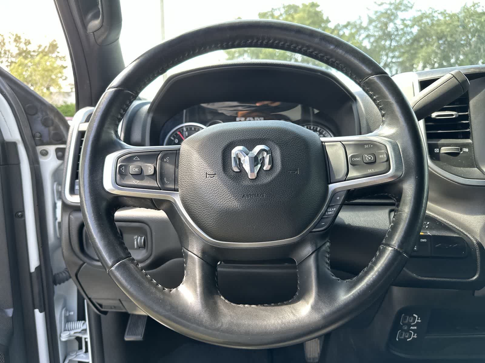 Used 2024 RAM 3500 Big Horn AWD/4WD image 20