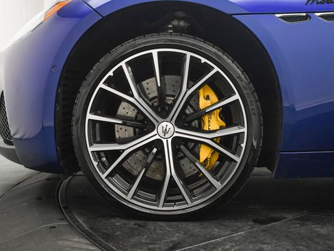 Used 2024 Maserati GranTurismo Modena image 31