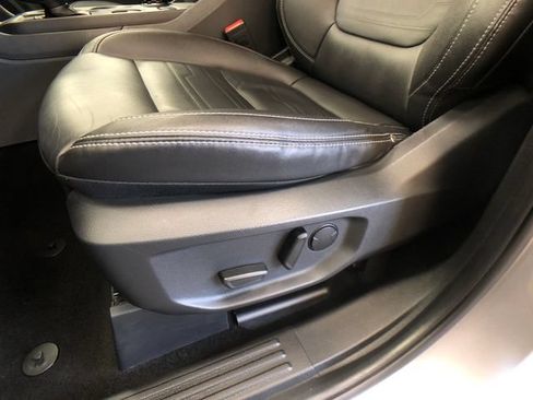 Certified 2024 Ford Ranger Lariat AWD/4WD image 11