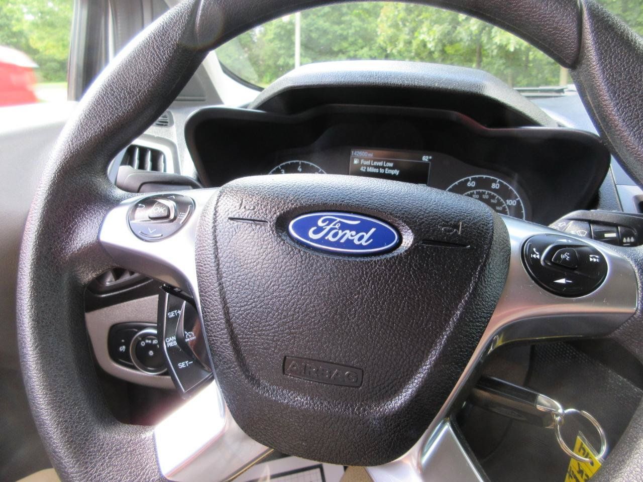 Used 2022 Ford Transit Connect XL FWD image 30