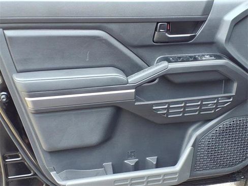 Certified 2026 Toyota Tacoma SR5 image 7