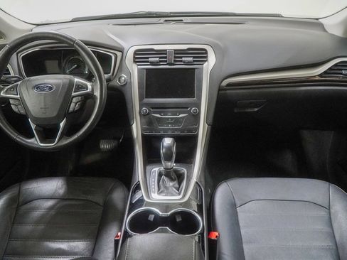 Used 2015 Ford Fusion SE w/ Equipment Group 202A image 23