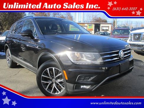 Used 2018 Volkswagen Tiguan SE image 1