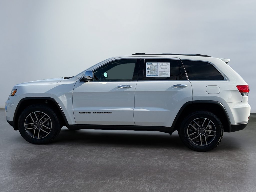 Used 2019 Jeep Grand Cherokee Limited w/ Trailer Tow Group IV AWD/4WD image 6