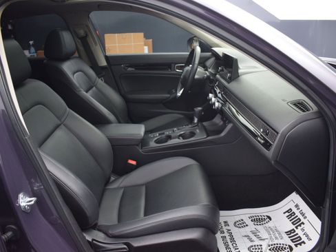 Used 2022 Honda Civic EX-L image 10