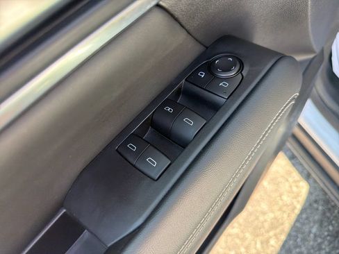 Used 2025 GMC Terrain Elevation AWD/4WD image 14