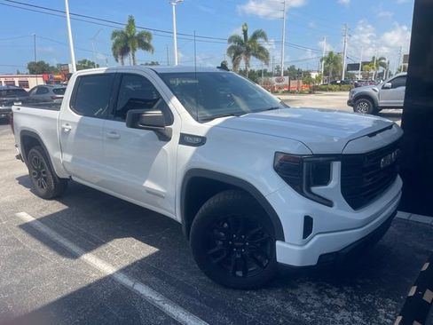 Used 2023 GMC Sierra 1500 Elevation w/ X31 Off-Road Package AWD/4WD image 3