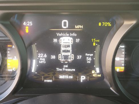 Used 2024 Jeep Wrangler Unlimited Rubicon 4xe w/ Technology Group image 44