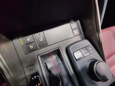 Used 2019 Lexus IS 300 F Sport w/ F Sport Package image 31