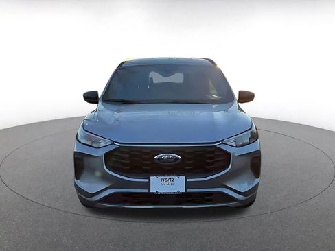 Used 2023 Ford Escape ST-Line image 4