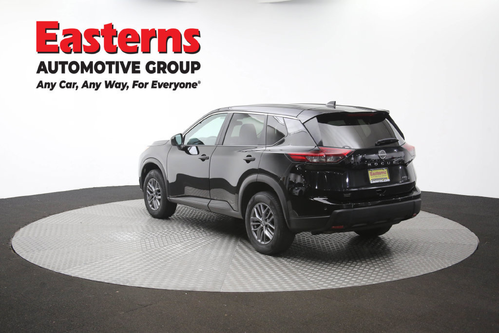 Used 2024 Nissan Rogue S AWD/4WD image 66