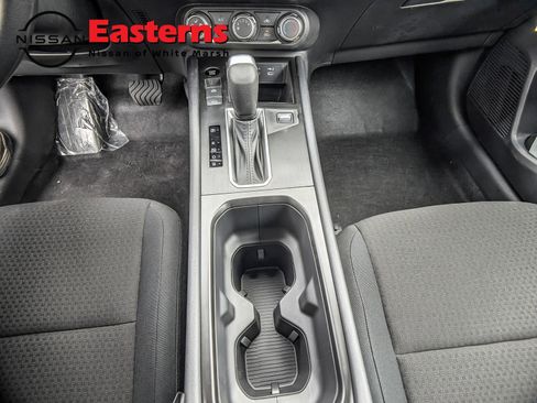 New 2026 Nissan Kicks S image 13