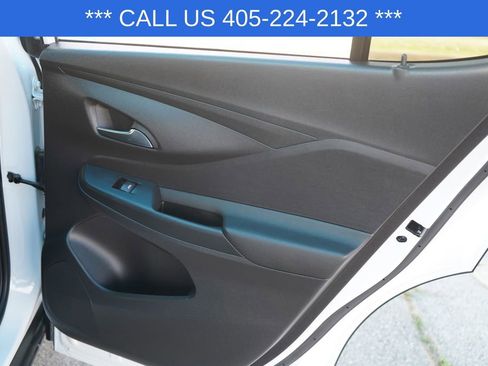 Used 2025 Buick Envista Preferred image 23