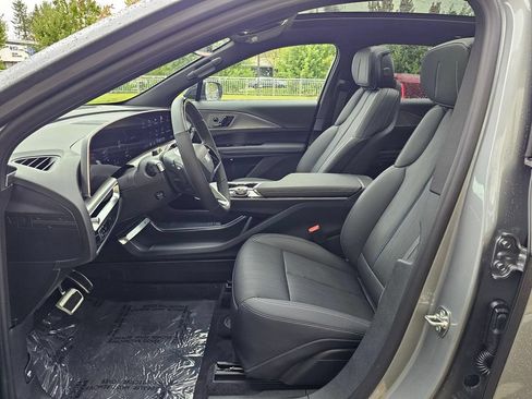 New 2027 Cadillac Lyriq Sport AWD/4WD image 20
