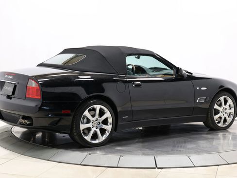 Used 2005 Maserati Spyder GT image 4