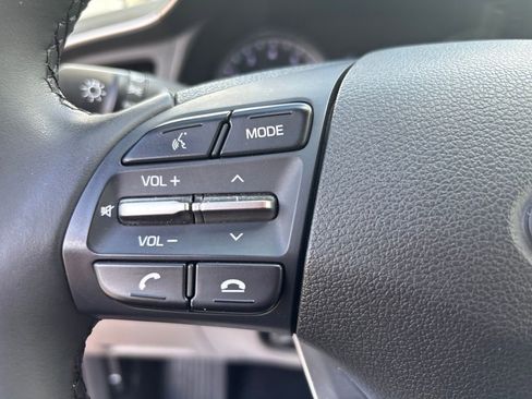 Used 2019 Hyundai Elantra Value Edition FWD image 22