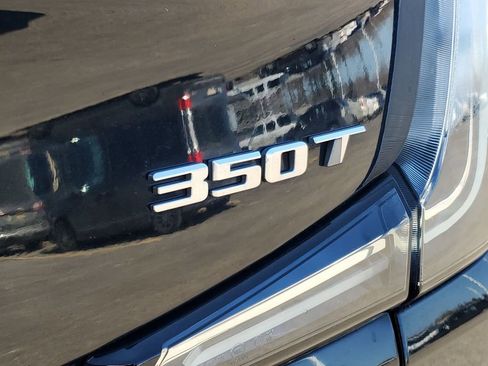 Used 2024 Cadillac XT4 Sport image 30