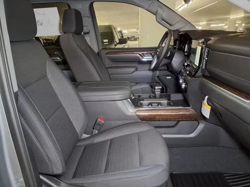 Used 2023 GMC Sierra 1500 Elevation AWD/4WD image 16
