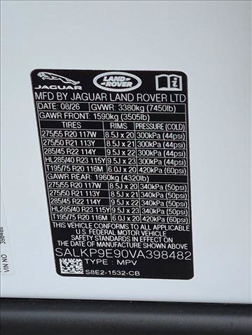 New 2027 Land Rover Range Rover SE AWD/4WD image 17