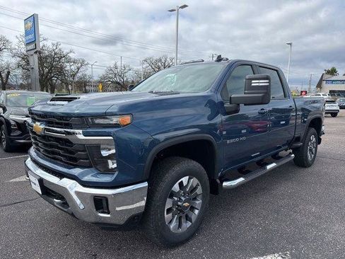 New 2026 Chevrolet Silverado 2500 LT image 3