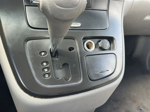 Used 2014 Kia Sedona LX w/ Power Package image 16