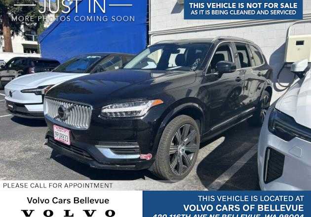 Used 2025 Volvo XC90 T8 Plus w/ Protection Package Premier AWD/4WD image 1