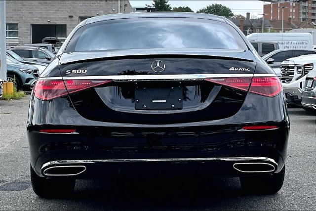 Certified 2023 Mercedes-Benz S 500 4MATIC image 3