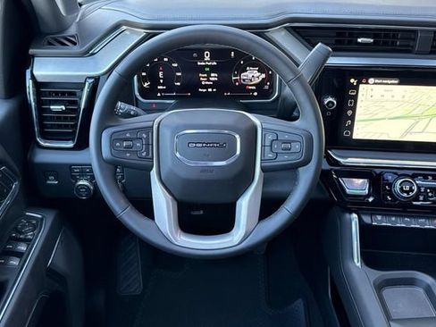New 2026 GMC Sierra 2500 Denali w/ Max Trailering Package AWD/4WD image 16