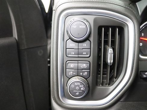 Used 2020 Chevrolet Silverado 3500 High Country w/ Z71 Off-Road Package image 29