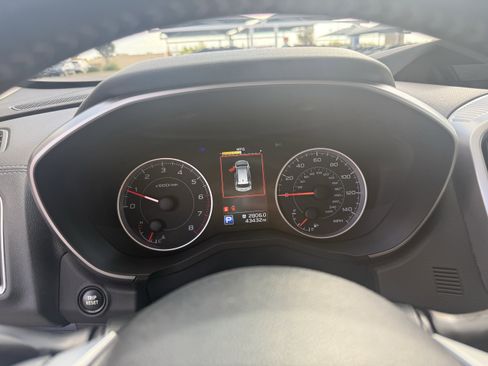 Used 2021 Subaru Ascent Premium w/ Convenience Package image 28