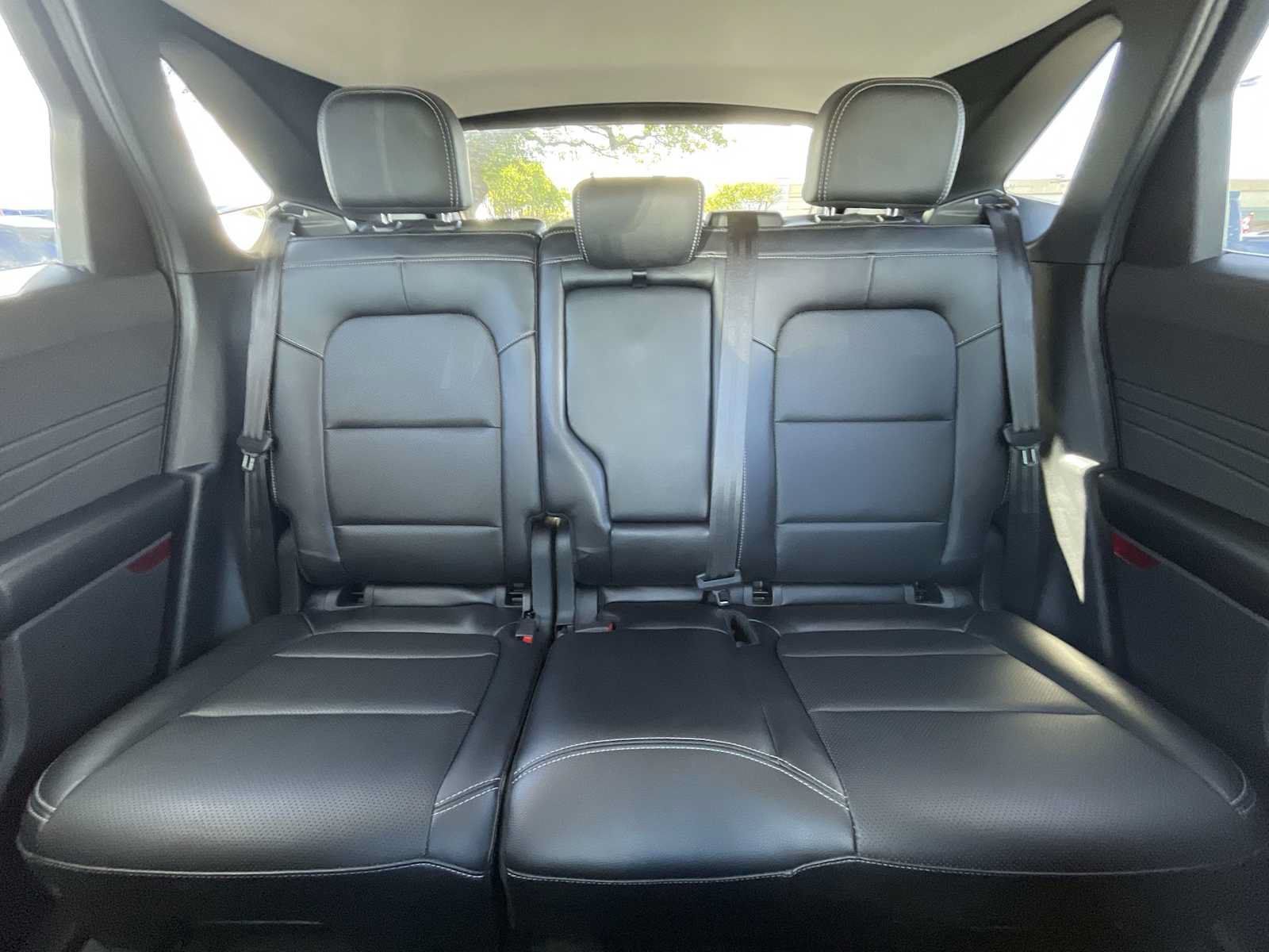 Used 2022 Ford Escape Titanium AWD/4WD image 23