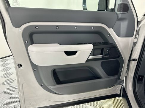 New 2026 Land Rover Defender 110 X AWD/4WD image 14
