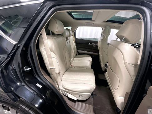 Used 2024 Genesis GV80 2.5T w/ Prestige Package image 16