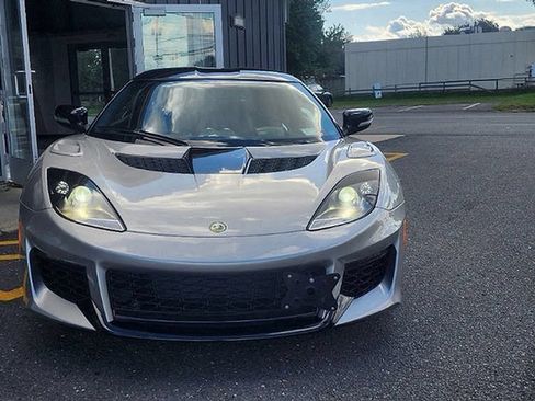 Used 2020 Lotus Evora RWD image 2