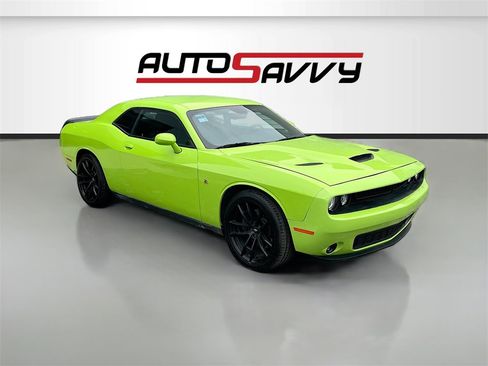 Used 2023 Dodge Challenger R/T Scat Pack image 1