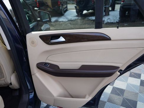 Used 2017 Mercedes-Benz GLE 350 4MATIC image 52