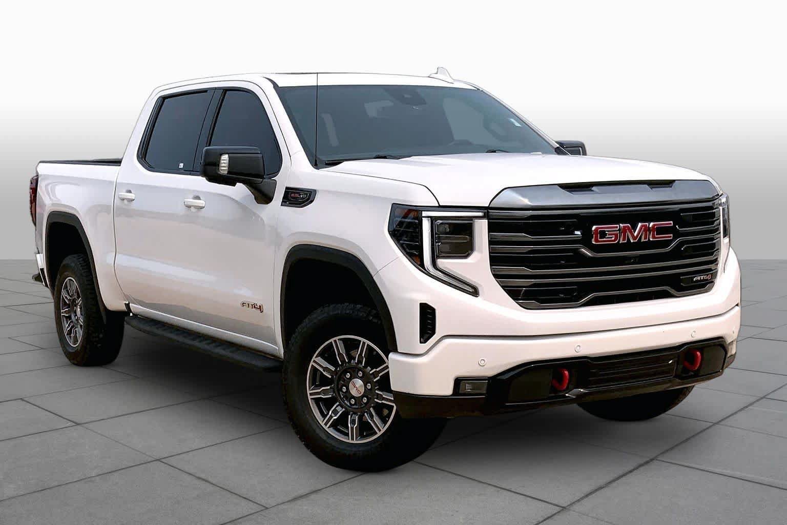 Used 2024 GMC Sierra 1500 AT4 w/ Technology Package AWD/4WD image 2